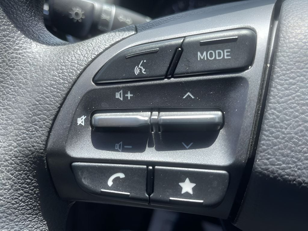 2022 Hyundai Kona SE