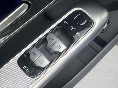 2024 Mercedes-Benz GLC 300