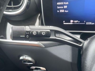2024 Mercedes-Benz GLC 300