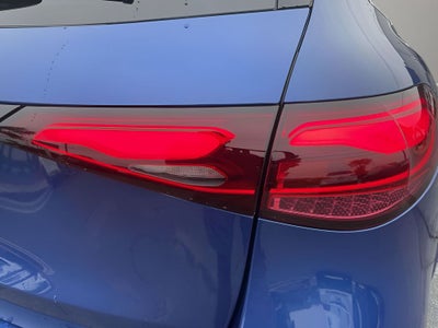 2024 Mercedes-Benz GLC 300