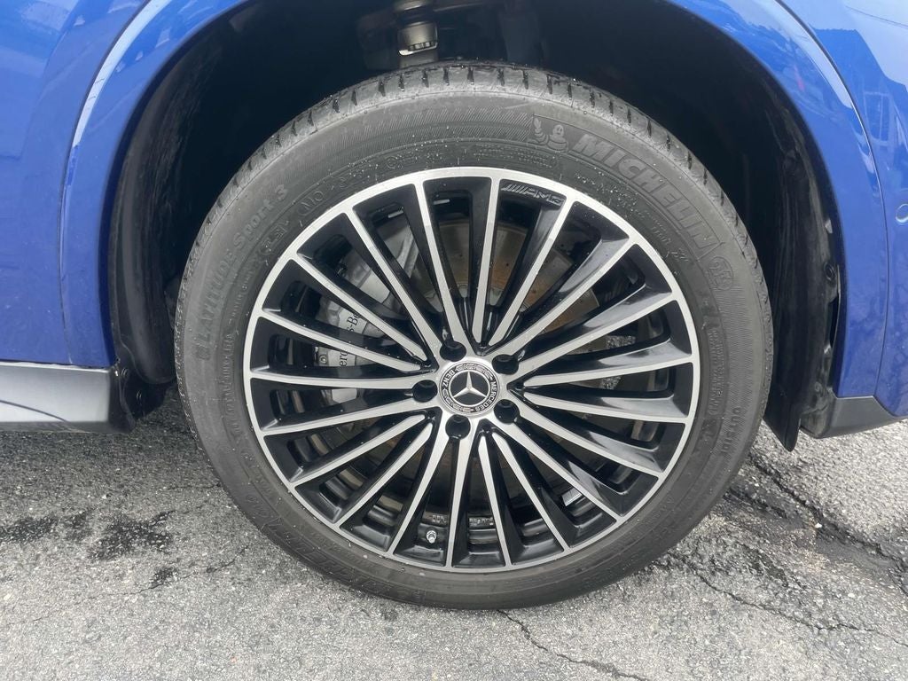 2024 Mercedes-Benz GLC 300