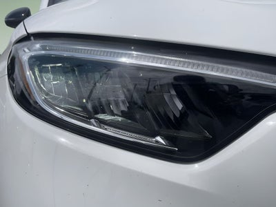 2025 Mercedes-Benz GLC 300