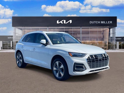 2022 Audi Q5 Premium Plus
