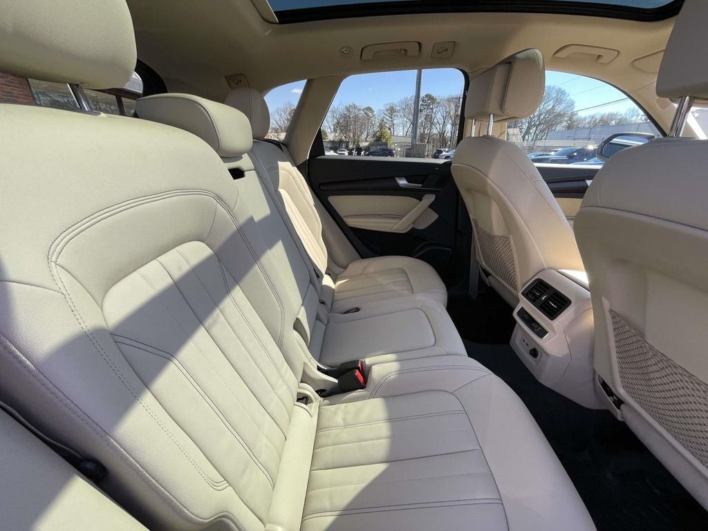 2022 Audi Q5 Premium Plus