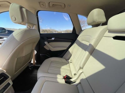 2022 Audi Q5 Premium Plus