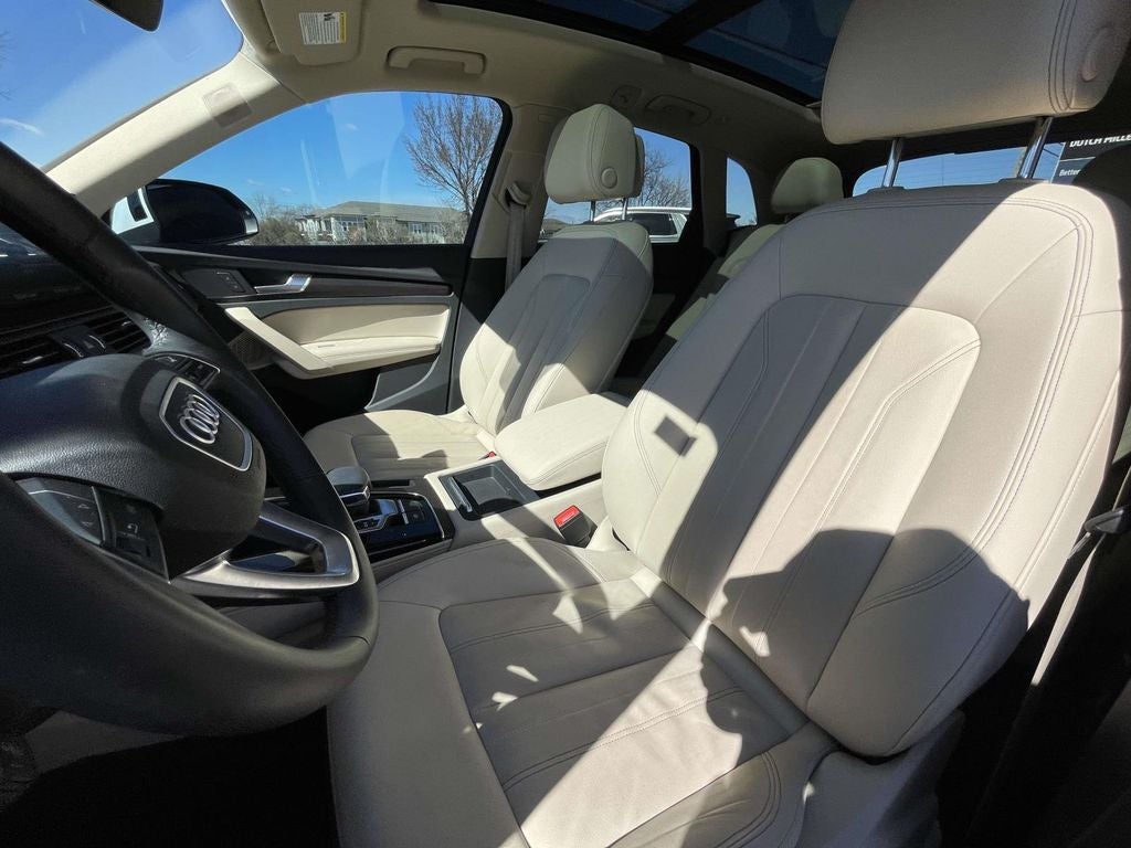 2022 Audi Q5 Premium Plus