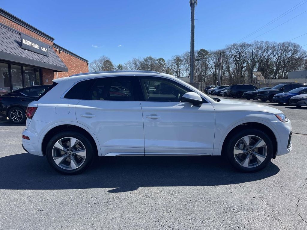 2022 Audi Q5 Premium Plus