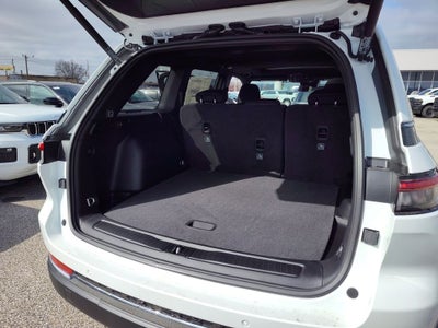 2026 Jeep Grand Cherokee Laredo X