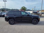 2027 Jeep Grand Cherokee Laredo Altitude