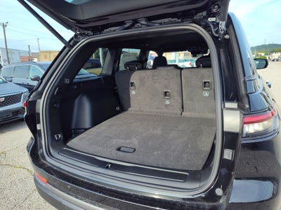 2027 Jeep Grand Cherokee Laredo Altitude