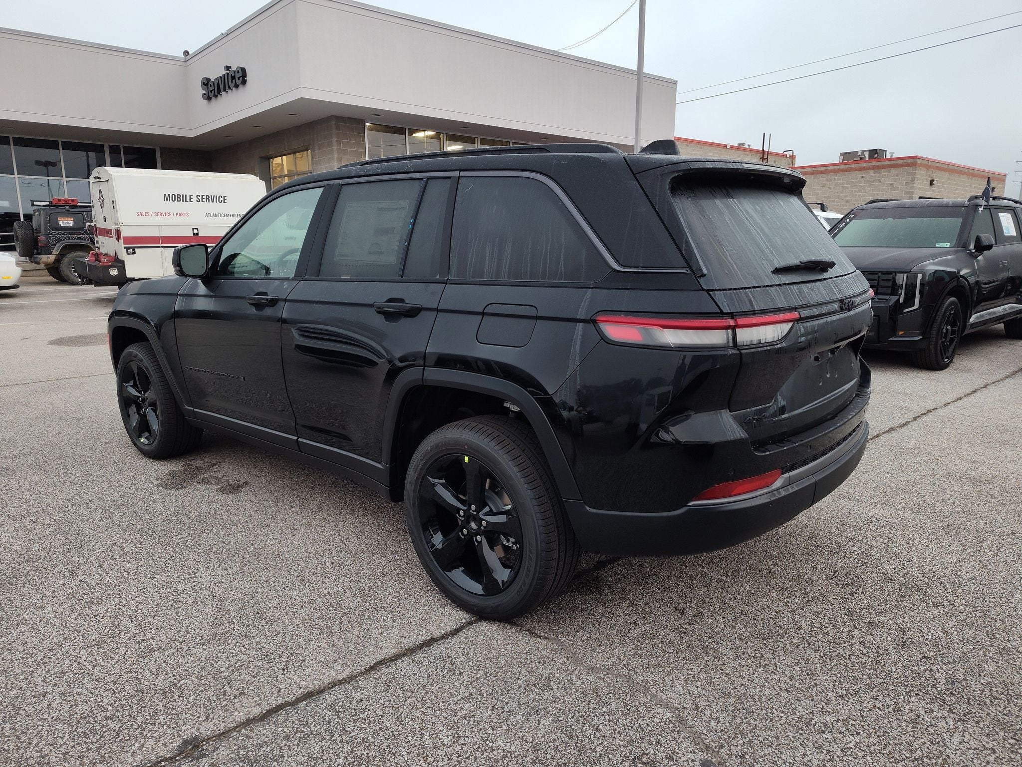 2027 Jeep Grand Cherokee Limited