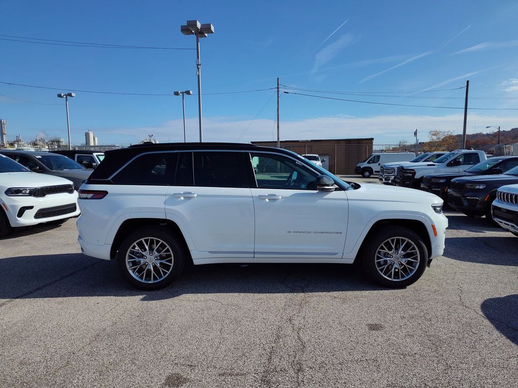 2025 Jeep Grand Cherokee Summit