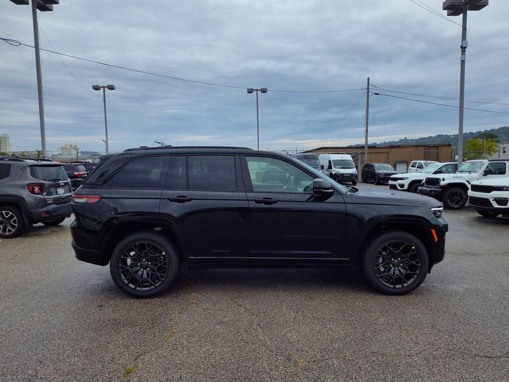 2025 Jeep Grand Cherokee Summit