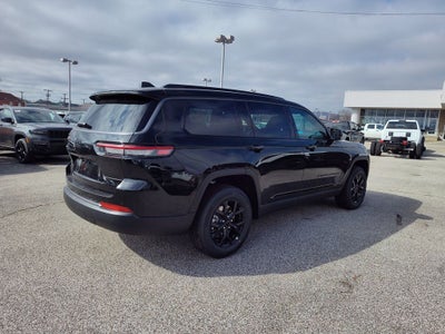 2026 Jeep Grand Cherokee Laredo Altitude