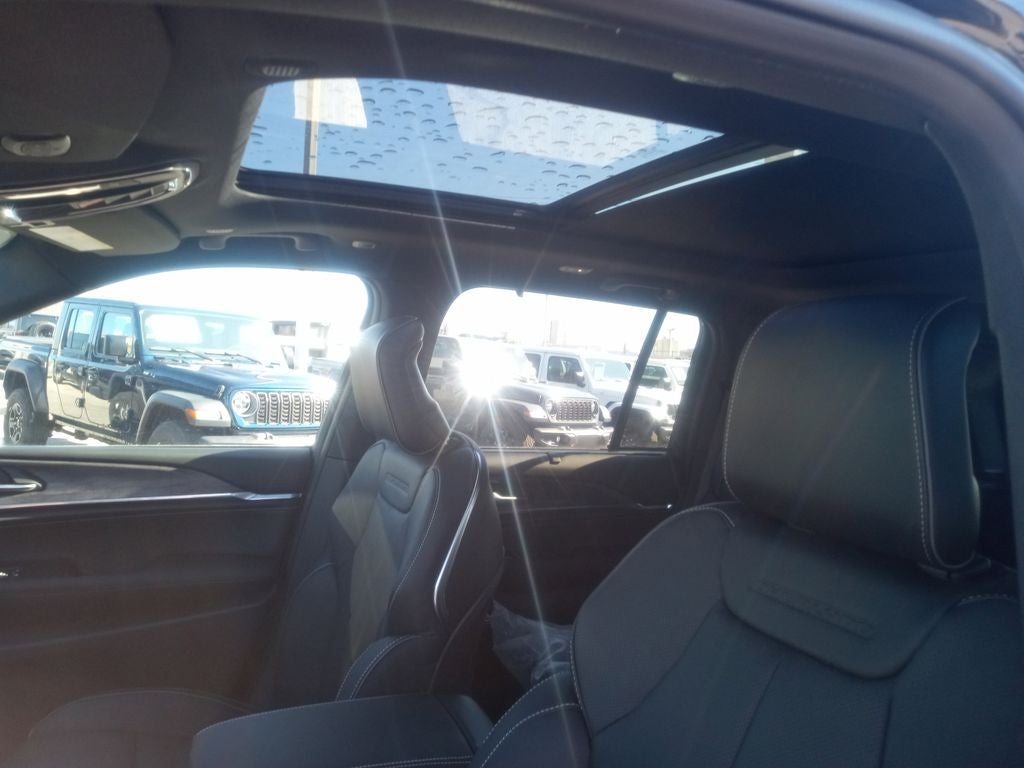 2025 Jeep Grand Cherokee 4xe Overland