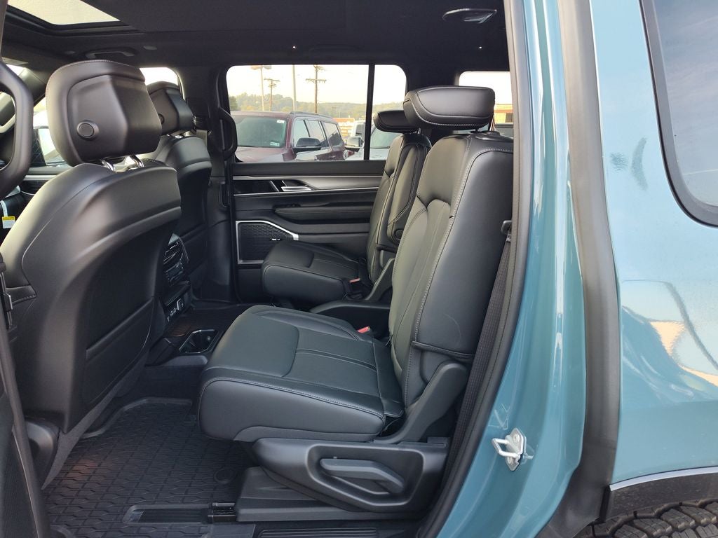 2026 Jeep Grand Wagoneer Upland
