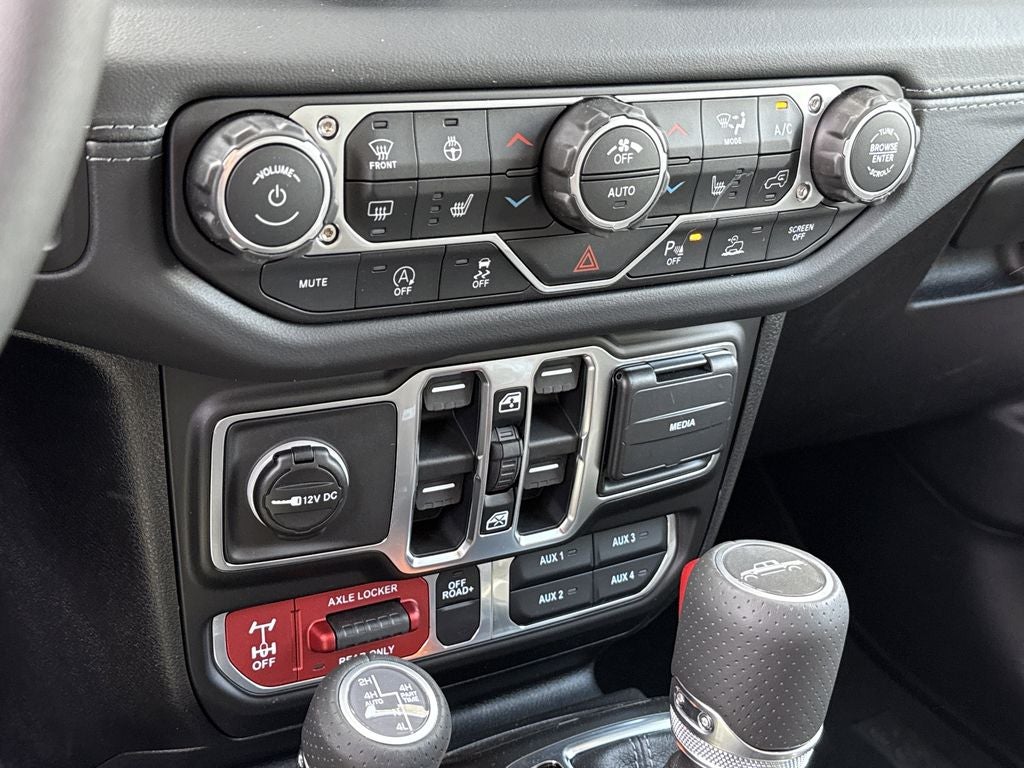 2026 Jeep Gladiator Mojave X