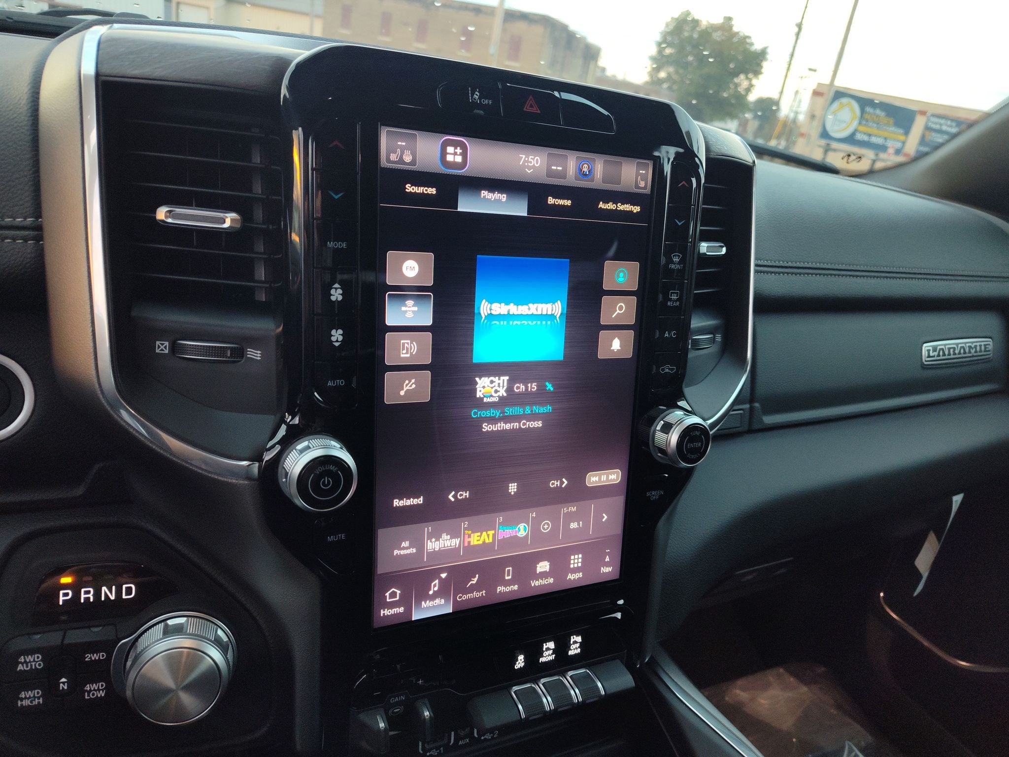 2027 RAM Ram 1500 Laramie