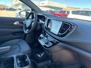 2024 Chrysler Pacifica Touring L in huntington wv, WV - Dutch Miller Auto Group