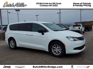 2026 Chrysler Voyager LX