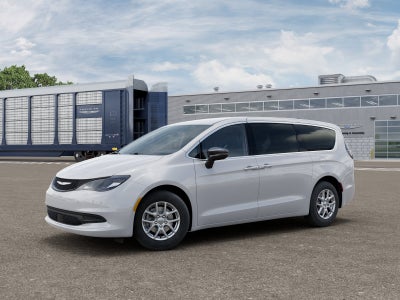 2026 Chrysler Voyager LX