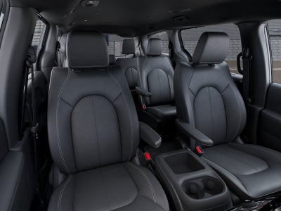 2026 Chrysler Voyager LX