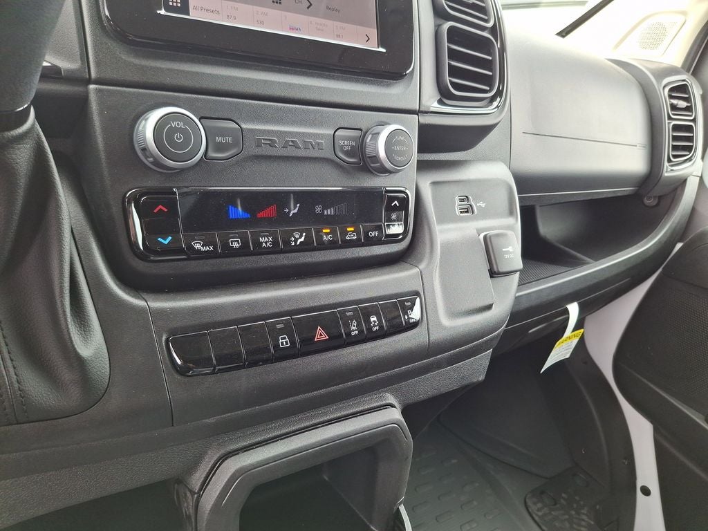 2025 RAM ProMaster 1500 Tradesman