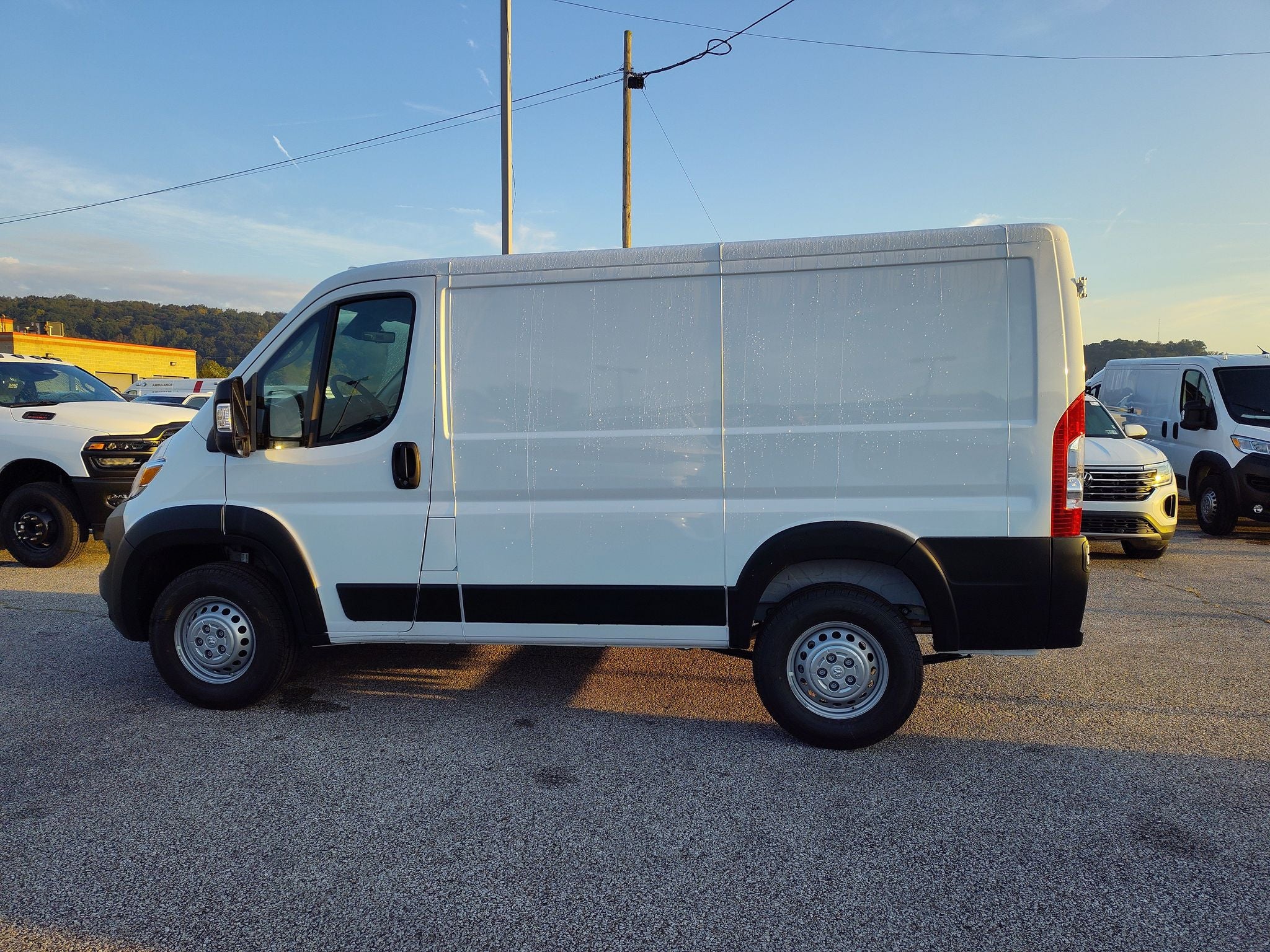 2027 RAM ProMaster Cargo Van Tradesman