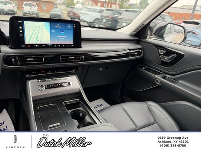 2027 Lincoln Aviator Premiere