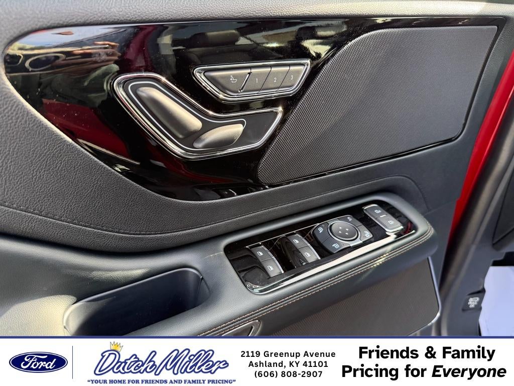 2025 Lincoln Aviator Premiere