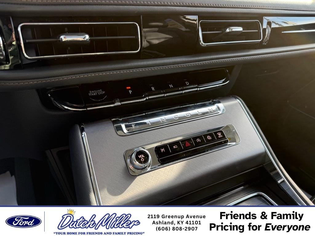 2025 Lincoln Aviator Premiere