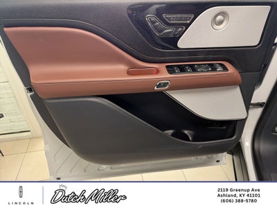 2027 Lincoln Aviator Reserve