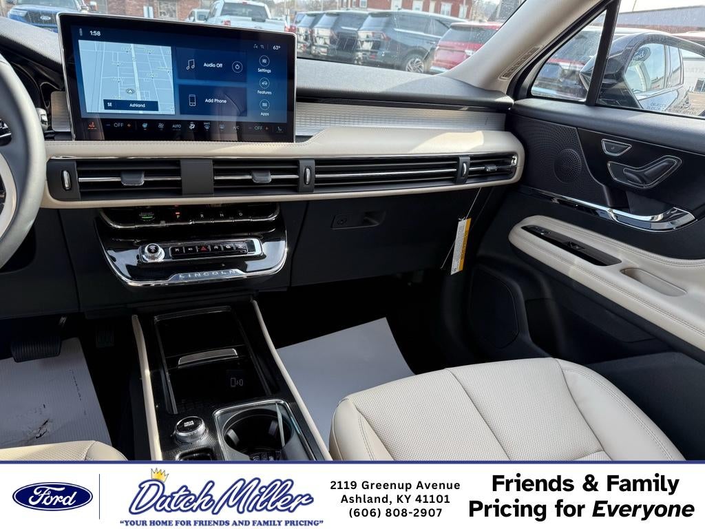 2026 Lincoln Corsair Premiere