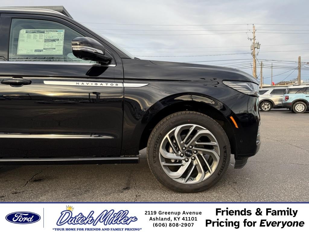 2025 Lincoln Navigator Reserve