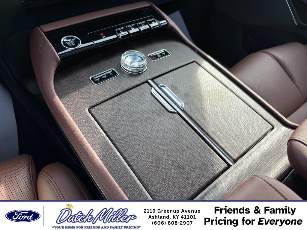 2025 Lincoln Navigator Reserve