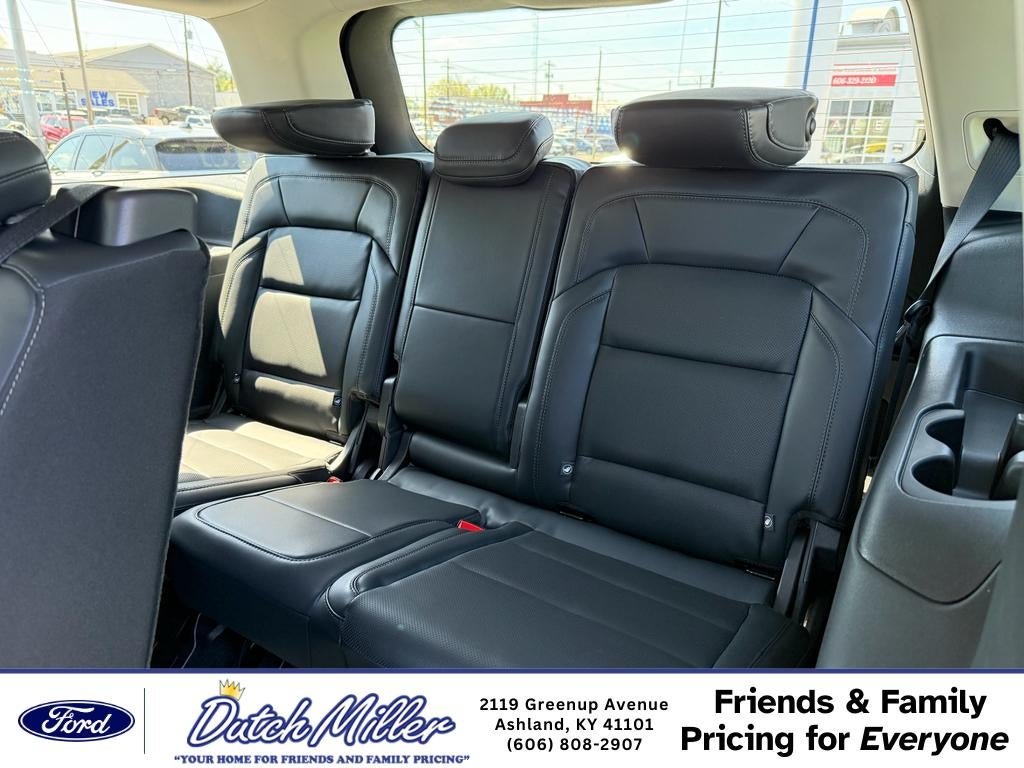 2026 Lincoln Navigator Premiere