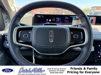 2026 Lincoln Navigator Premiere