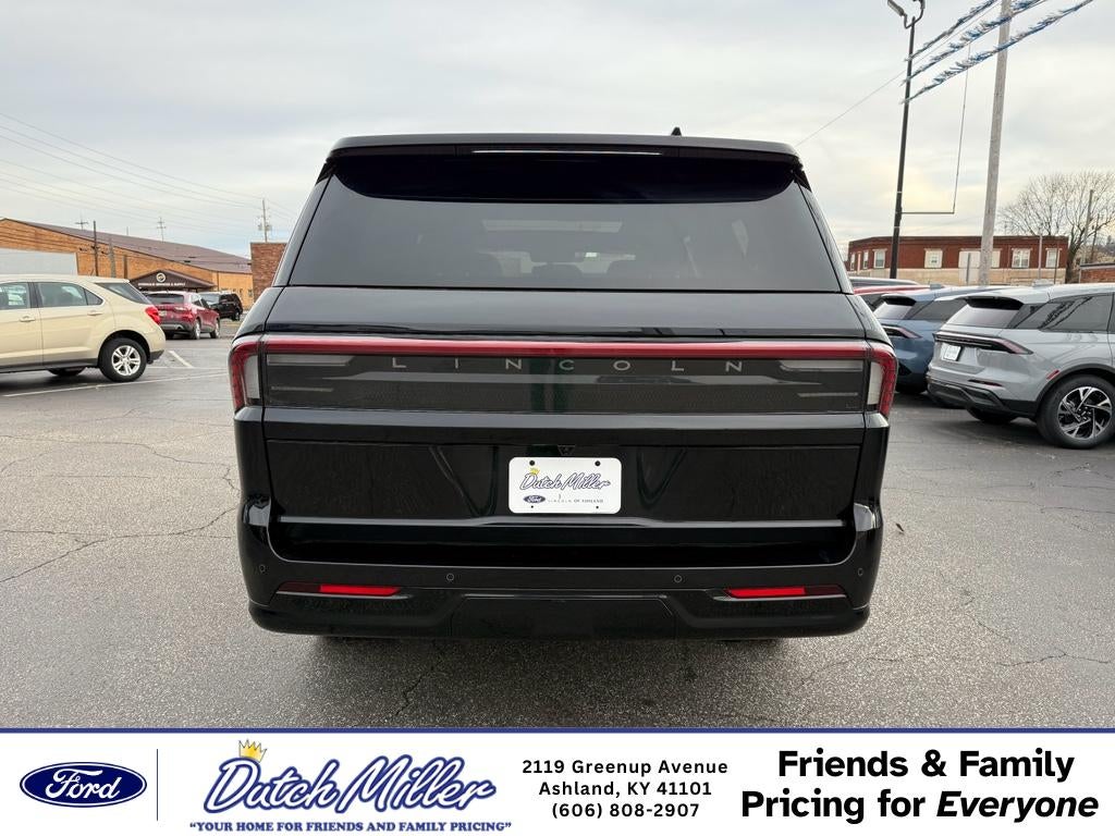 2025 Lincoln Navigator L Reserve