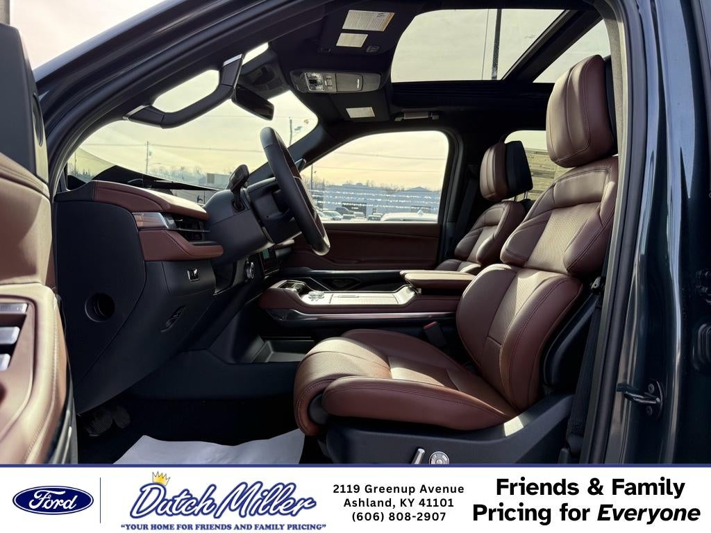 2026 Lincoln Navigator L Reserve