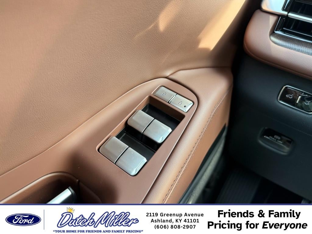 2026 Lincoln Navigator L Reserve