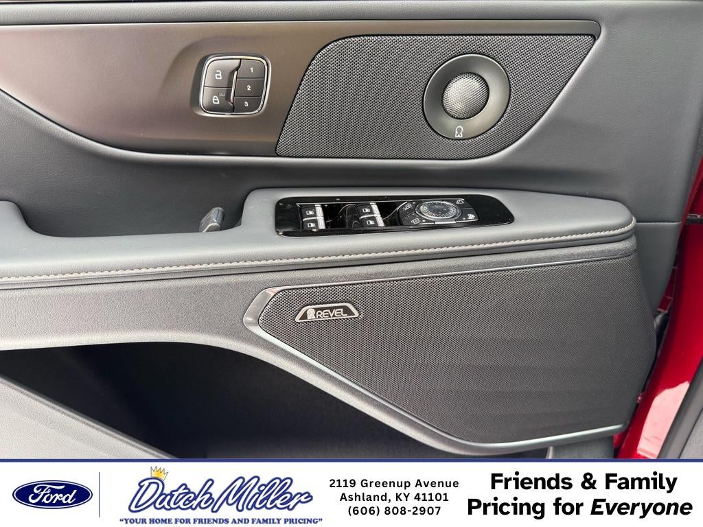 2026 Lincoln Nautilus Reserve