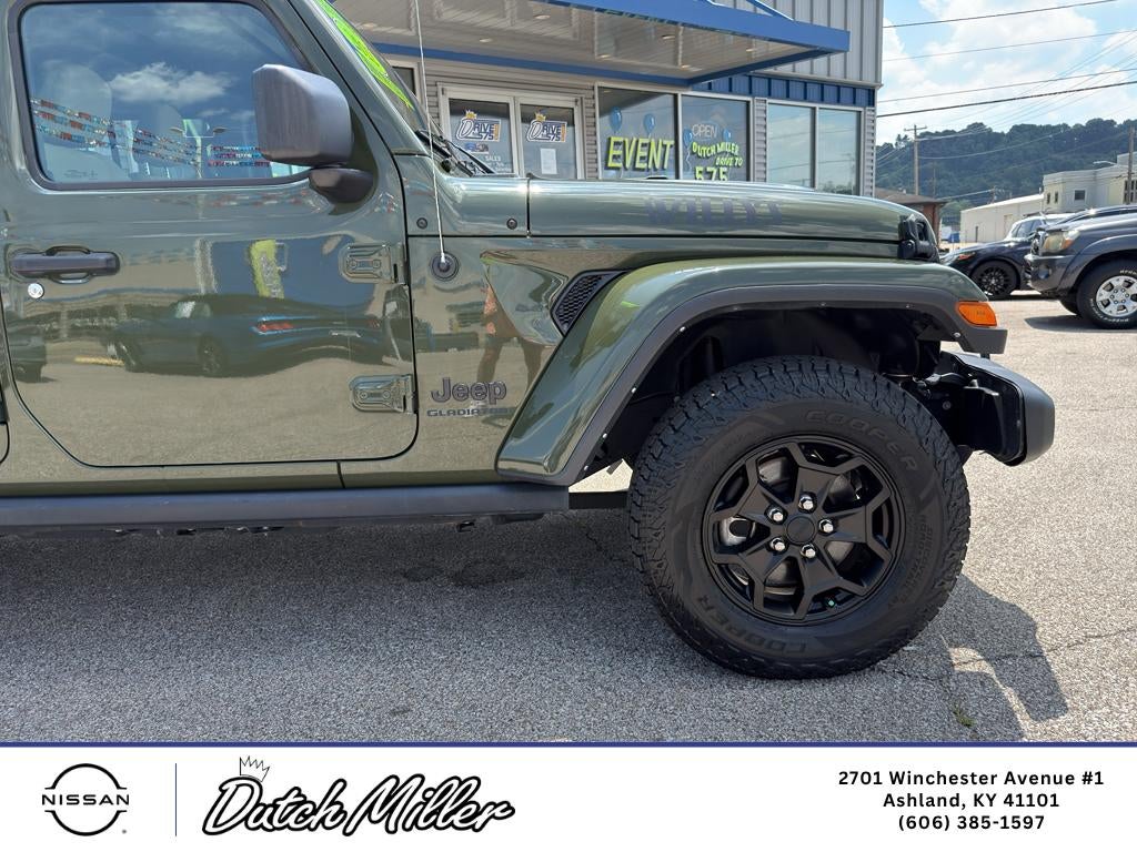 2022 Jeep Gladiator Willys Sport