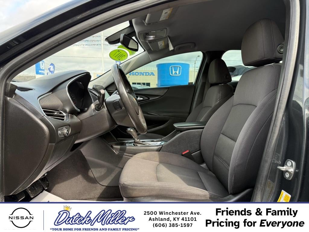 2017 Chevrolet Malibu LT