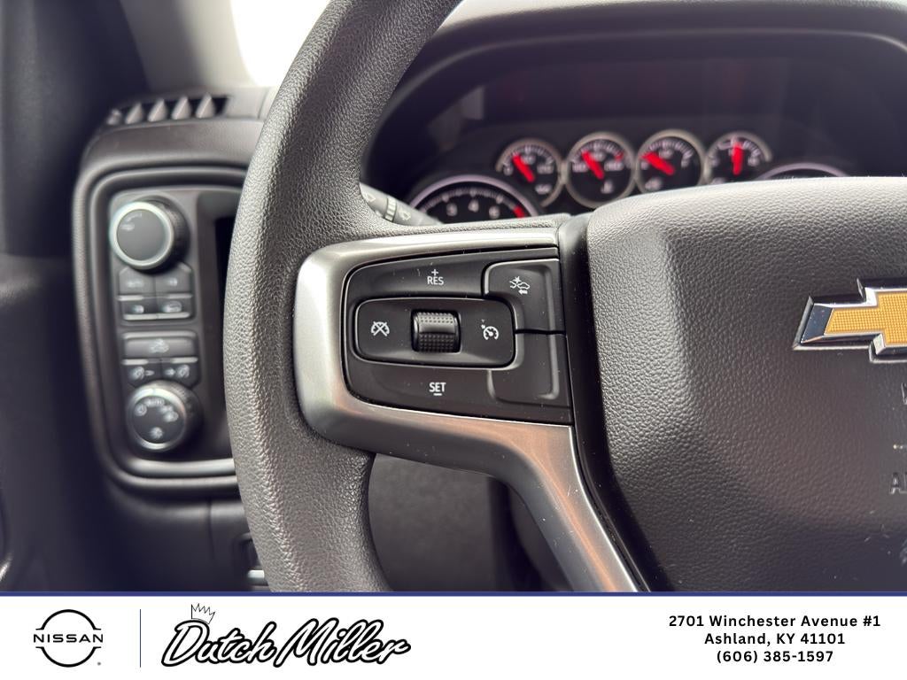 2022 Chevrolet Silverado Custom