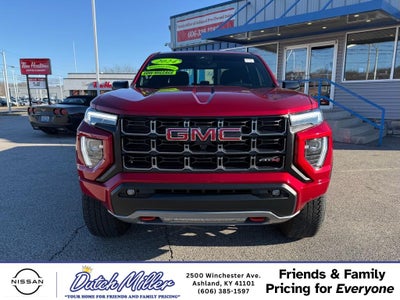 2024 GMC Canyon 4WD AT4