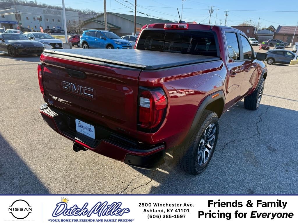 2024 GMC Canyon 4WD AT4