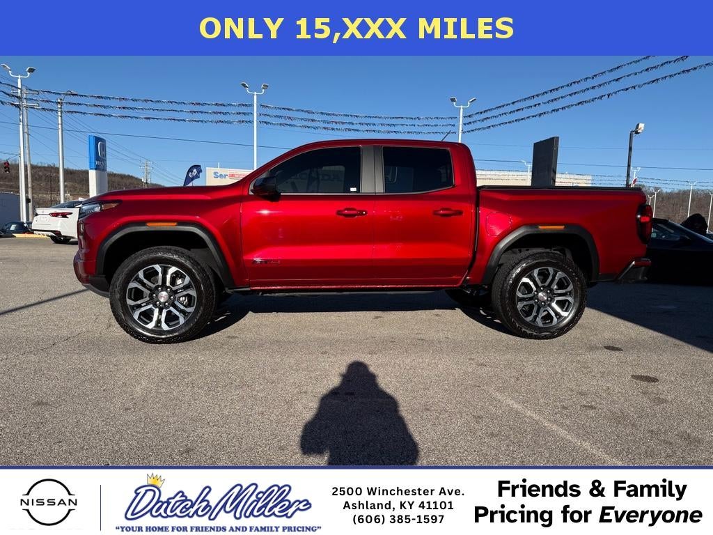 2024 GMC Canyon 4WD AT4