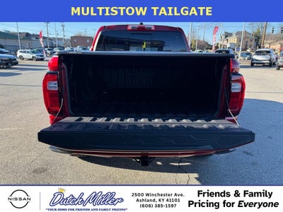 2024 GMC Canyon 4WD AT4