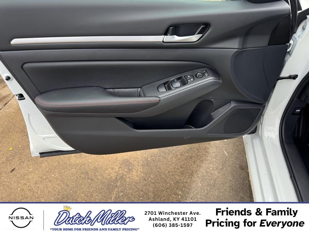 2026 Nissan Altima SR