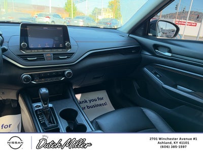 2021 Nissan Altima 2.5 SR